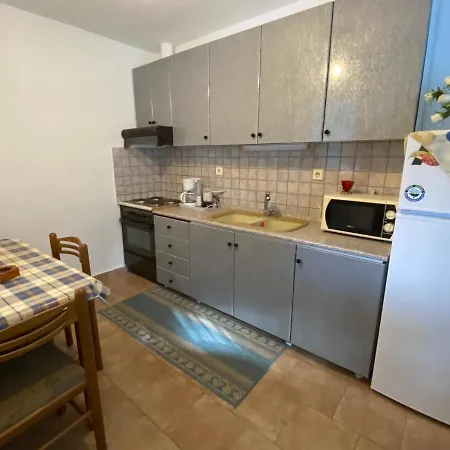 House Bts * Ставрос